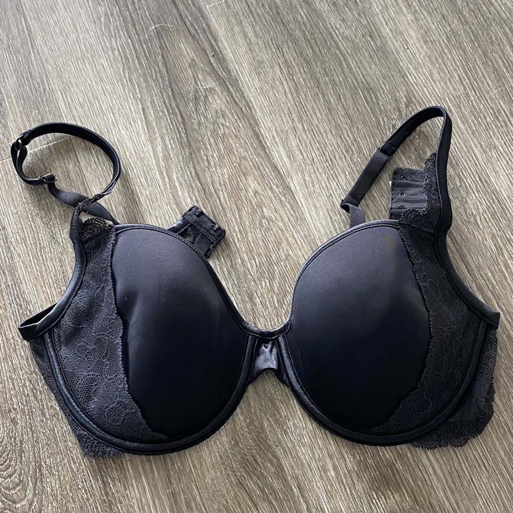Victoria’s Secret demi bra black lace trim 36D